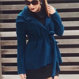 Anthro Sparrow Konnichiwa Belted Sweater Small